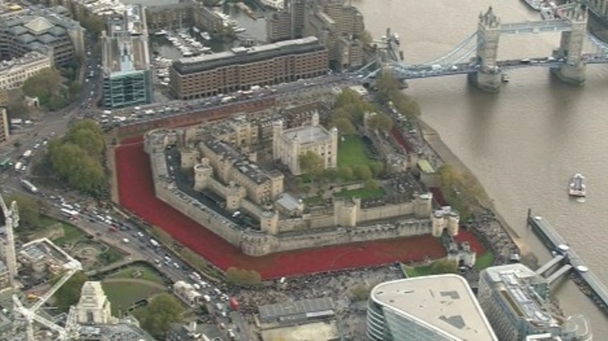 "Blood Swept Lands and Seas of Red" installed at the Tower of London